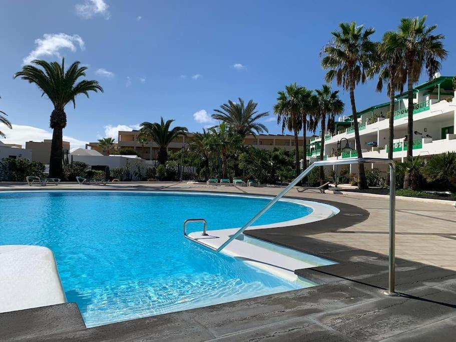 Playa Bastian First Line Of The Sea Apartman Costa Teguise Kültér fotó